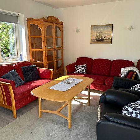 Mandal Apartment Mit Moeglichkeit Ein Boot Zu Benutzen Und Angeln エクステリア 写真