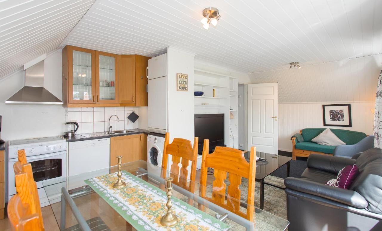 Mandal Apartment Mit Moeglichkeit Ein Boot Zu Benutzen Und Angeln エクステリア 写真