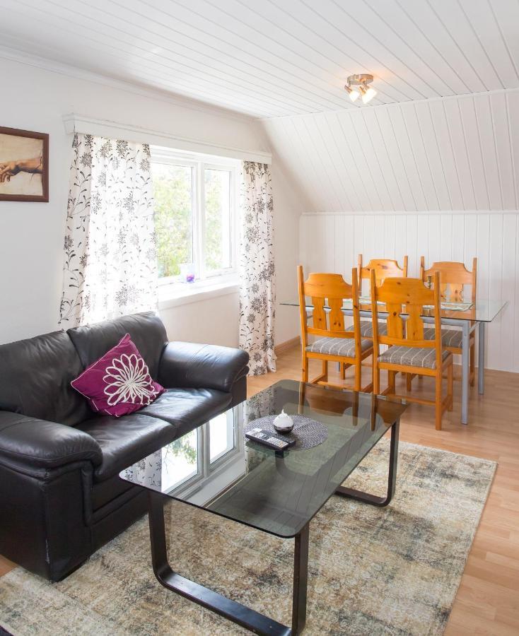 Mandal Apartment Mit Moeglichkeit Ein Boot Zu Benutzen Und Angeln エクステリア 写真
