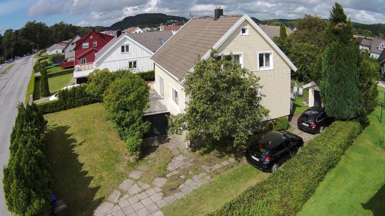 Mandal Apartment Mit Moeglichkeit Ein Boot Zu Benutzen Und Angeln エクステリア 写真