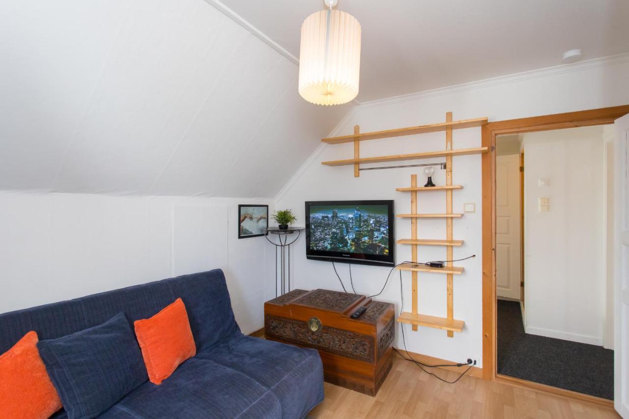 Mandal Apartment Mit Moeglichkeit Ein Boot Zu Benutzen Und Angeln エクステリア 写真